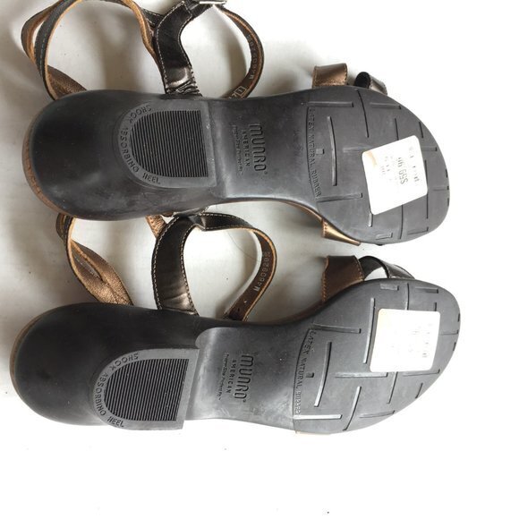 Munro american metallic‎ bronze Sandals Low Heel - Picture 6 of 6